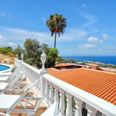 House Carla Private Pool Heated *